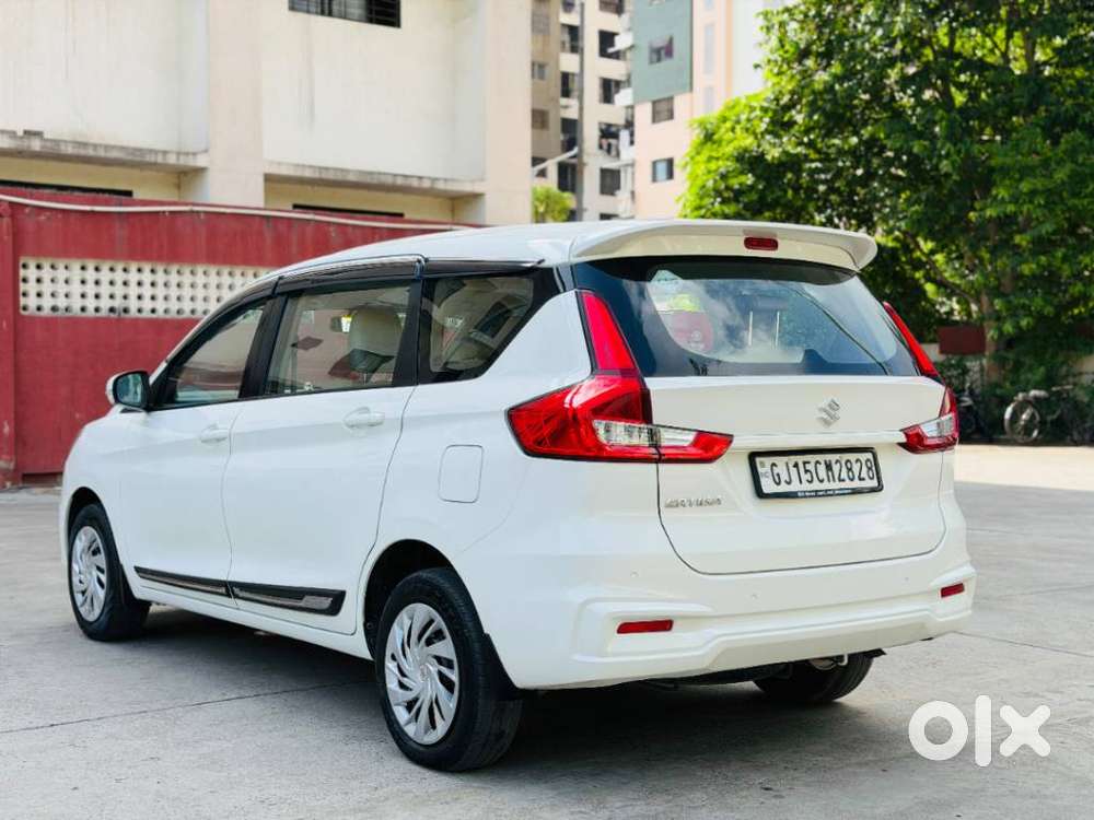 Maruti Suzuki Ertiga 2022-2023 Vxi Cng, 2022, Cng & Hybrids
