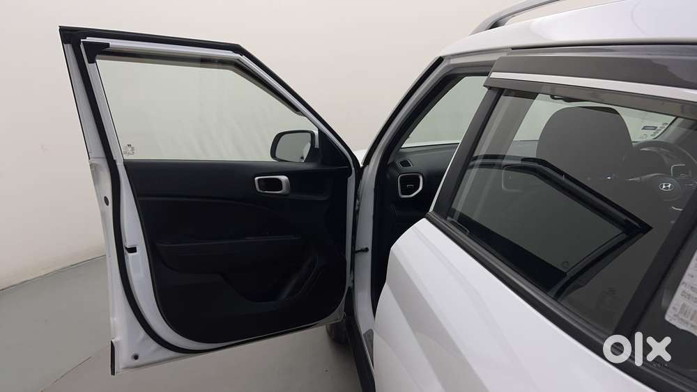 Hyundai Venue Sx Plus Turbo Dct, 2020, Petrol