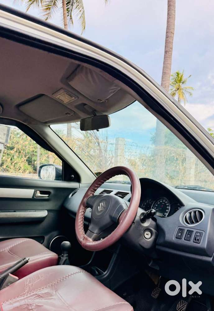 Maruti Suzuki Swift Dzire 1.2 Vxi Bsiv, 2011, Petrol