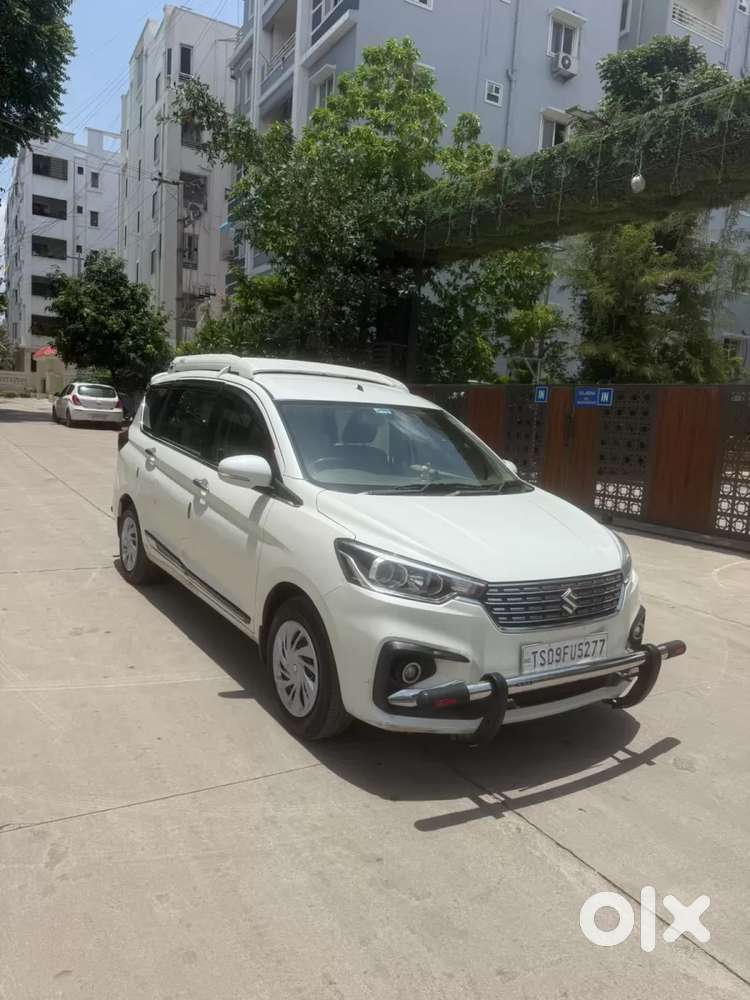 Maruti Suzuki Ertiga 1.5 Vxi, 2022, Petrol