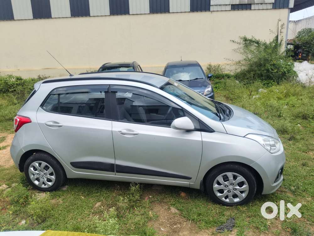 Hyundai Grand I10 Sportz O 1.2, 2017, Petrol