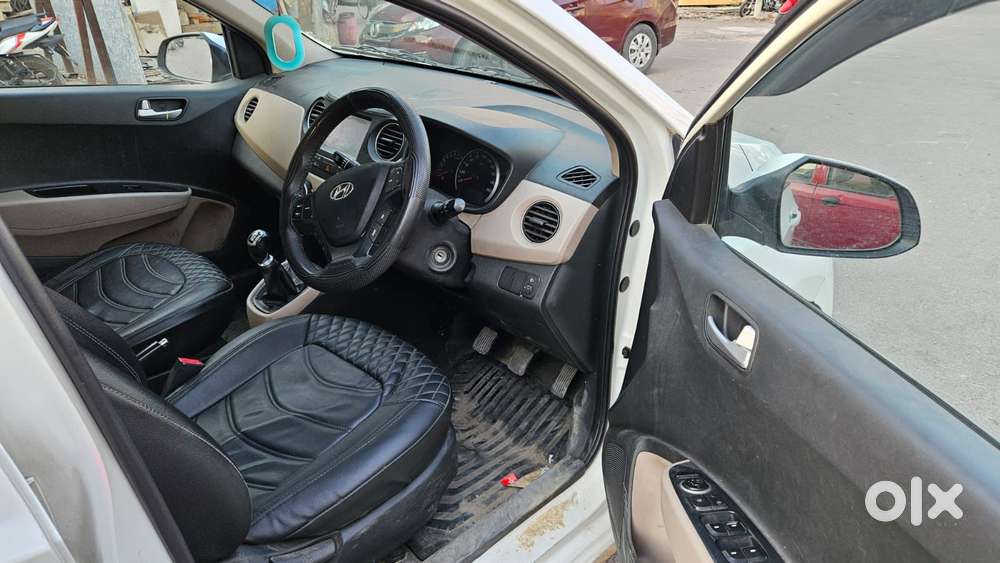 Hyundai Grand I10 Asta 1.1 Crdi (o), 2017, Petrol