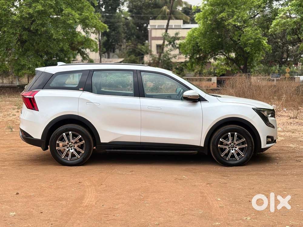 Mahindra Xuv700 2.2 Ax 7 Diesel At Luxury Pack Str Awd, 2024, Diesel