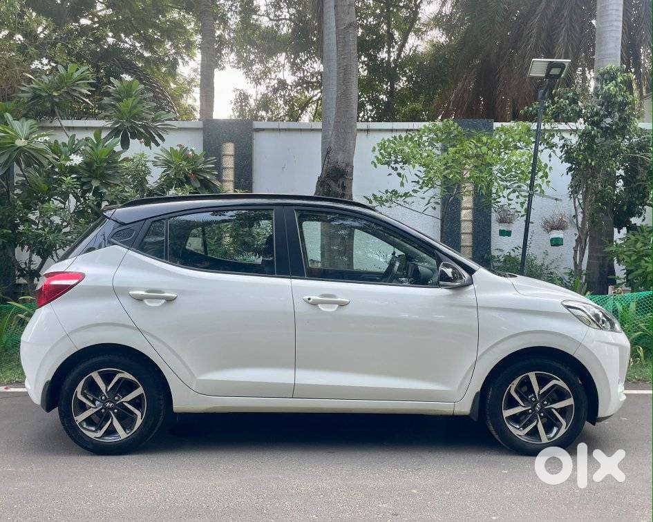 Hyundai Grand I10 Nios Sportz Dual Tone, 2021, Petrol