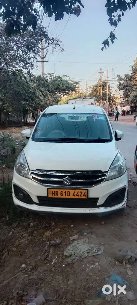 Maruti Suzuki Ertiga Vxi Petrol 2017