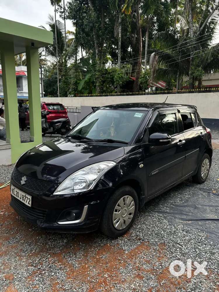 Maruti Suzuki Swift 2016 Petrol 71000 Km Driven