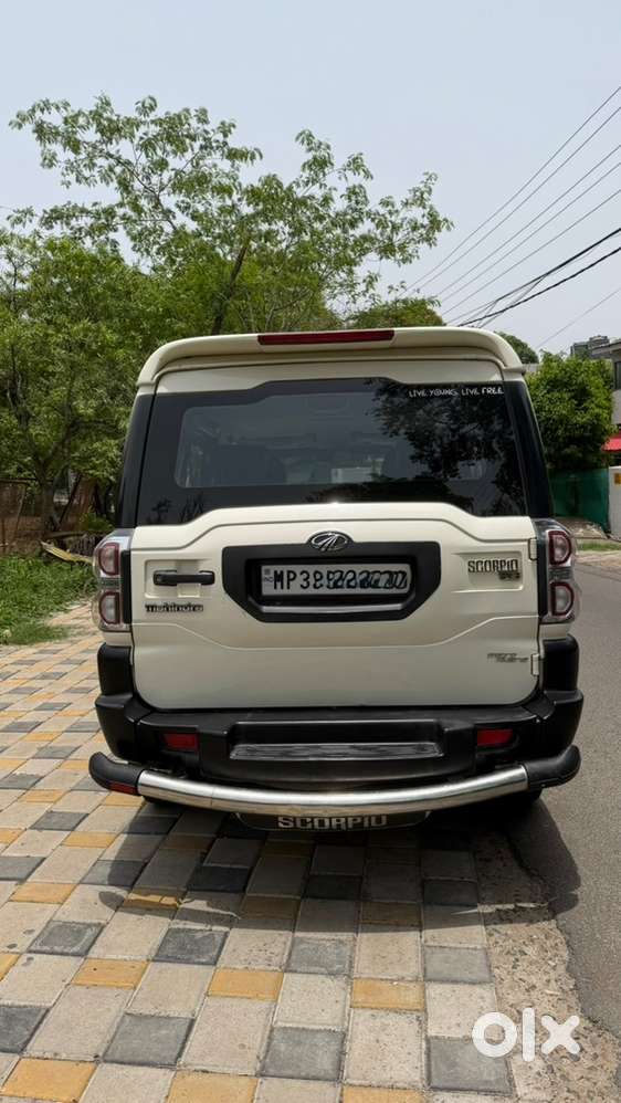 Mahindra Scorpio S2 2015