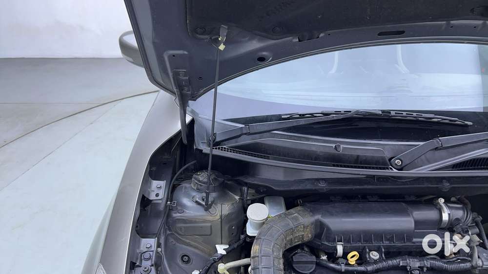 Maruti Suzuki Swift Amt Zxi, 2019, Petrol