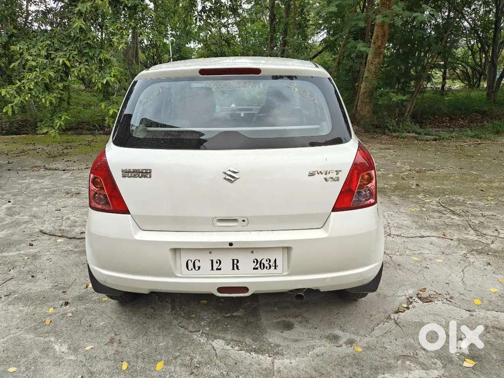 Maruti Suzuki Swift 2010 Petrol 130000 Km Driven