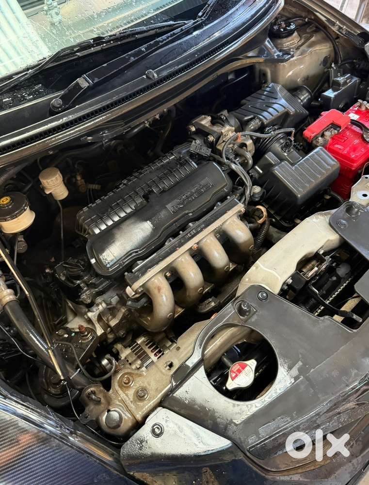 Honda Brio 2011 Petrol Well Maintained