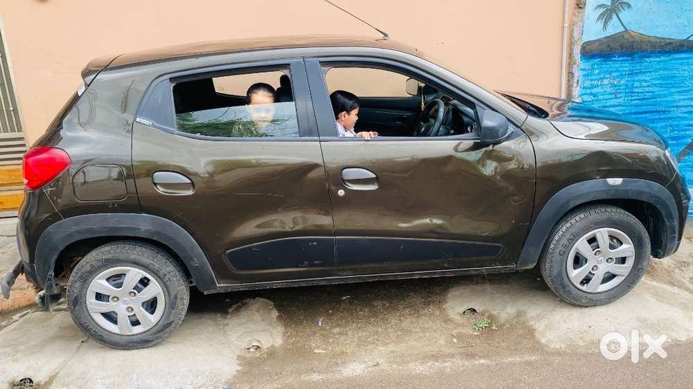 Renaults Kwid Urgent Sell