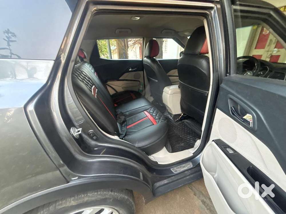 Mahindra Xuv300 2022 Petrol Good Condition