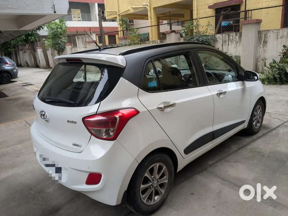 Hyundai Grand I10 2016 Petrol Asta Automatic