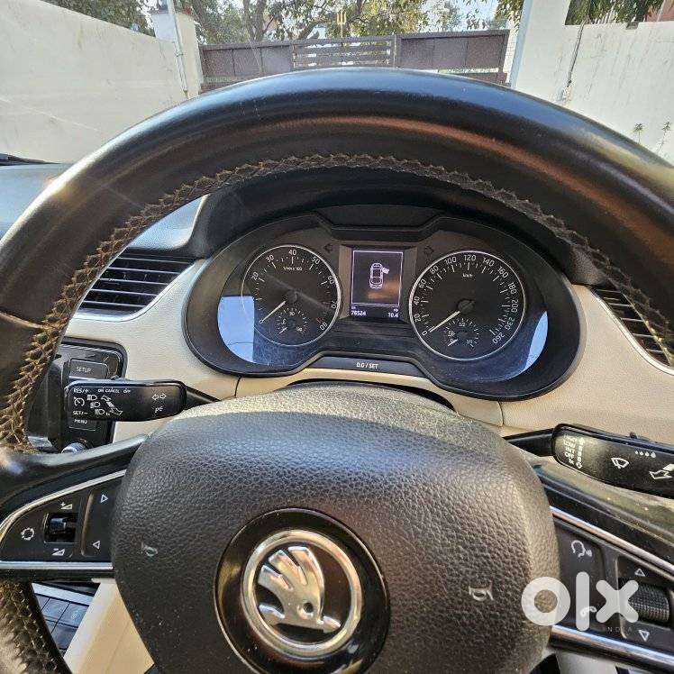 Skoda Octavia 1.8 Tsi At Style, 2014, Petrol