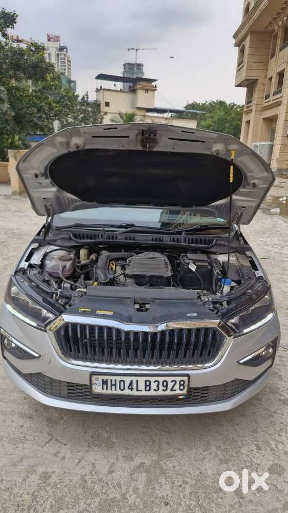 Skoda Slavia 1.0 Ambition Tsi At, 2022, Petrol