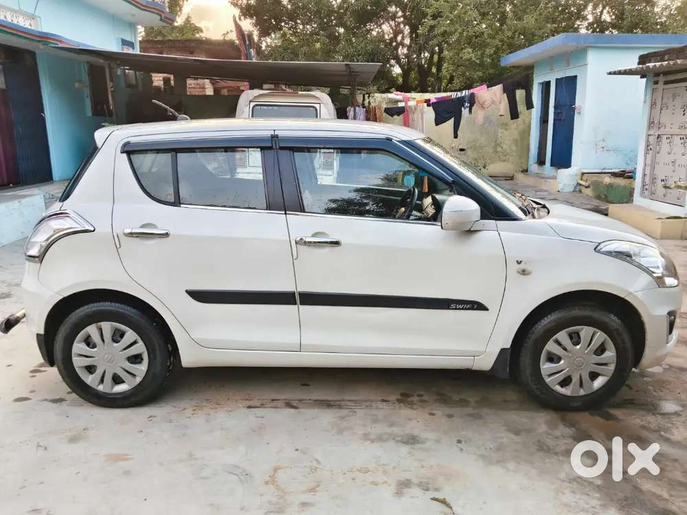 Maruti Suzuki Swift 2017 Lxi 69500 Km