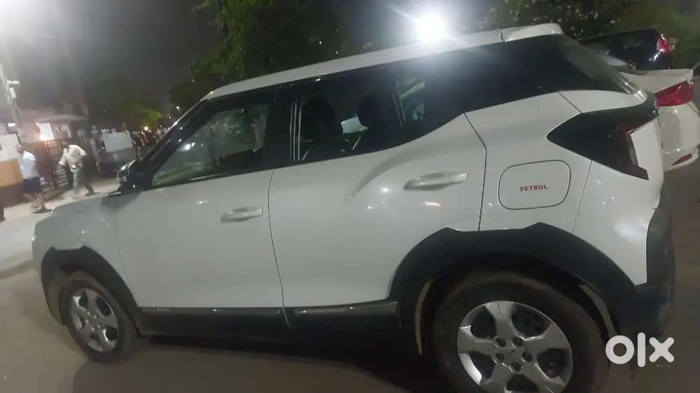 Mahindra Xuv 3xo 2024 Manual Petrol