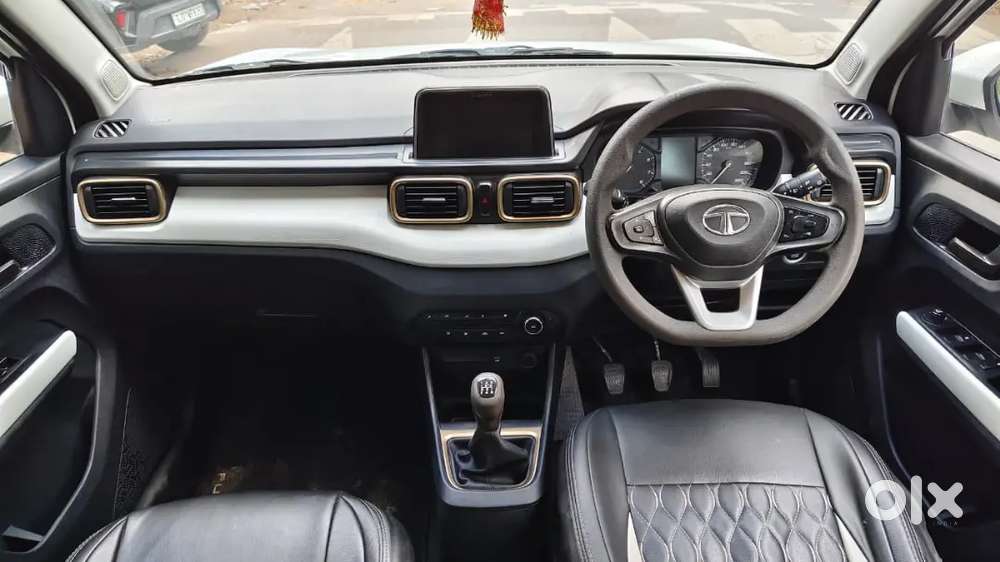 Tata Punch 2022 Petrol 37000 Km Driven