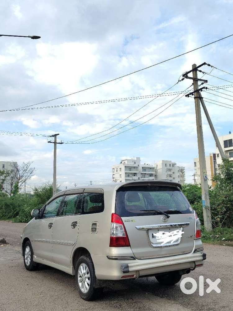 Toyota Innova 2.5 V 7 Str, 2012, Diesel