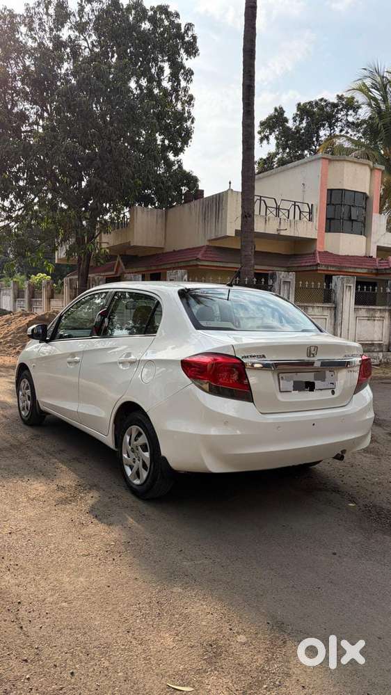 Honda Amaze, 2015, Petrol
