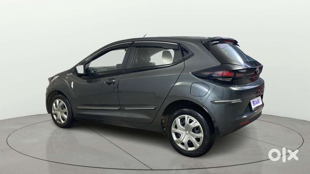 Tata Altroz Xm Plus Petrol, 2023, Petrol