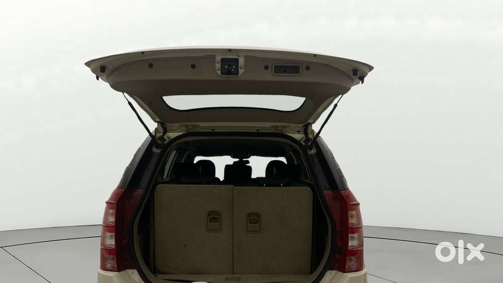 Mahindra Xuv500 W6 At, 2017, Diesel