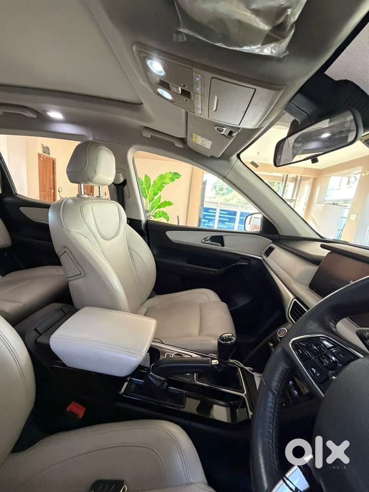 Mahindra Xuv 700 Diesel  Mt 2022 7 Str