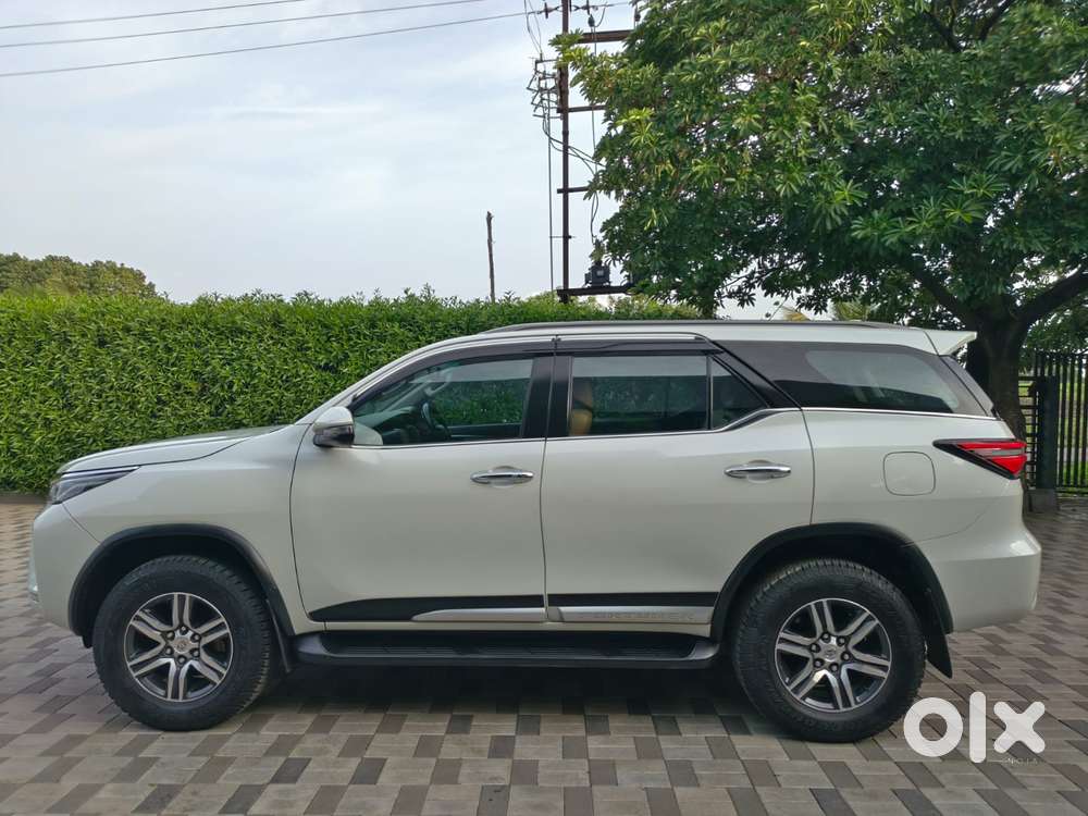 Toyota Fortuner 4x2 At 2.8 Diesel, 2022, Diesel