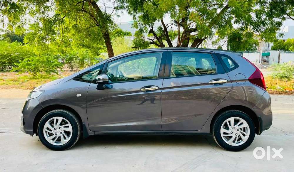 Honda Jazz [2020-2023] 1.2 V I-vtec Mt, 2022, Petrol