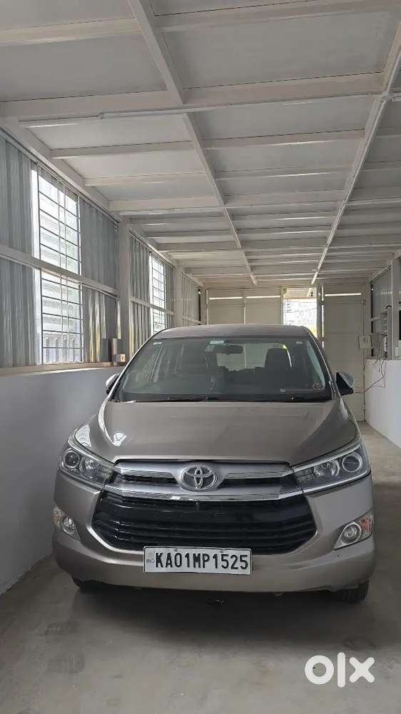 Toyota Innova Crysta 2016 Diesel 2.4 Z Well Maintained