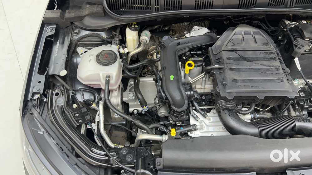 Skoda Slavia 1.0 Tsi Style At, 2026, Petrol