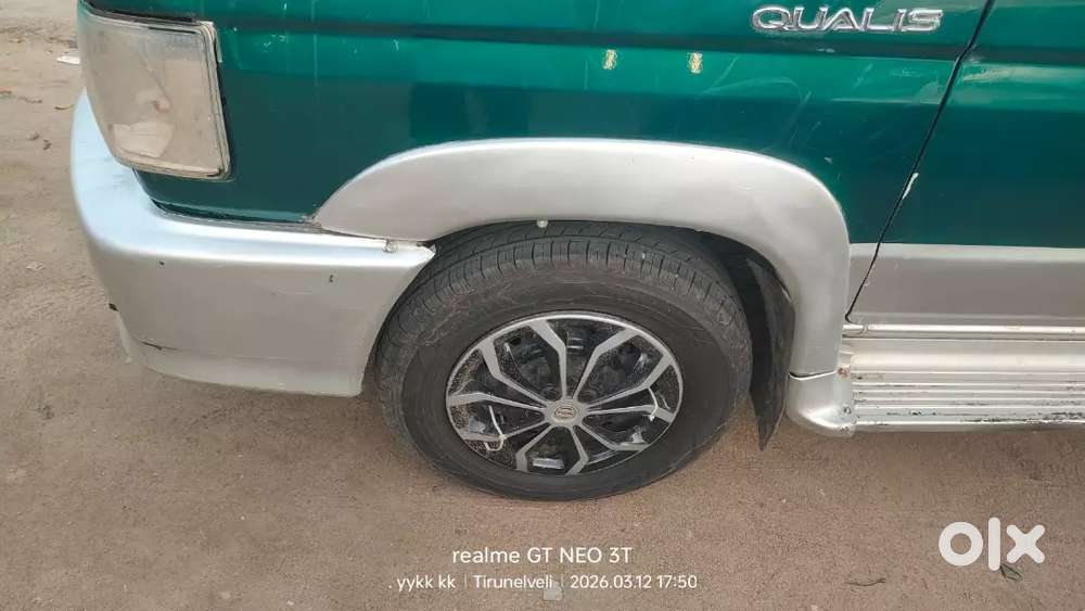 Toyota Qualis 2002 Diesel 350000 Km Driven