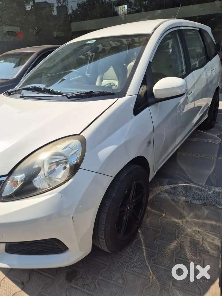 Honda Mobilio 2014 Diesel Well Maintained