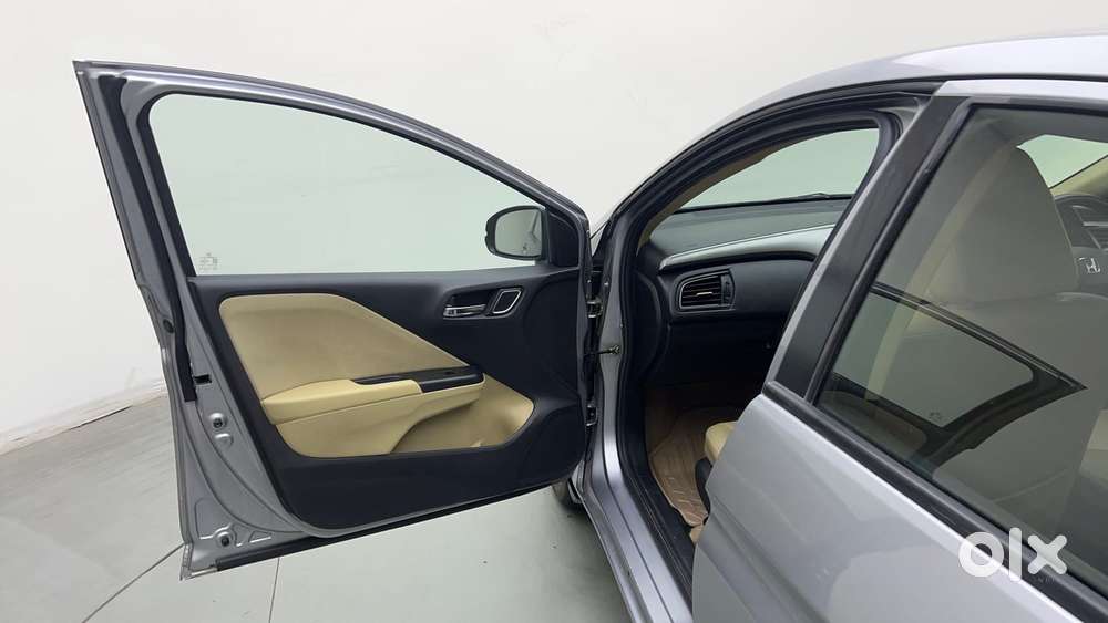 Honda City I-vtec V, 2019, Petrol