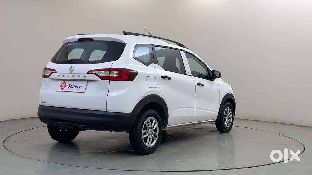Renault Triber Rxl, 2024, Petrol