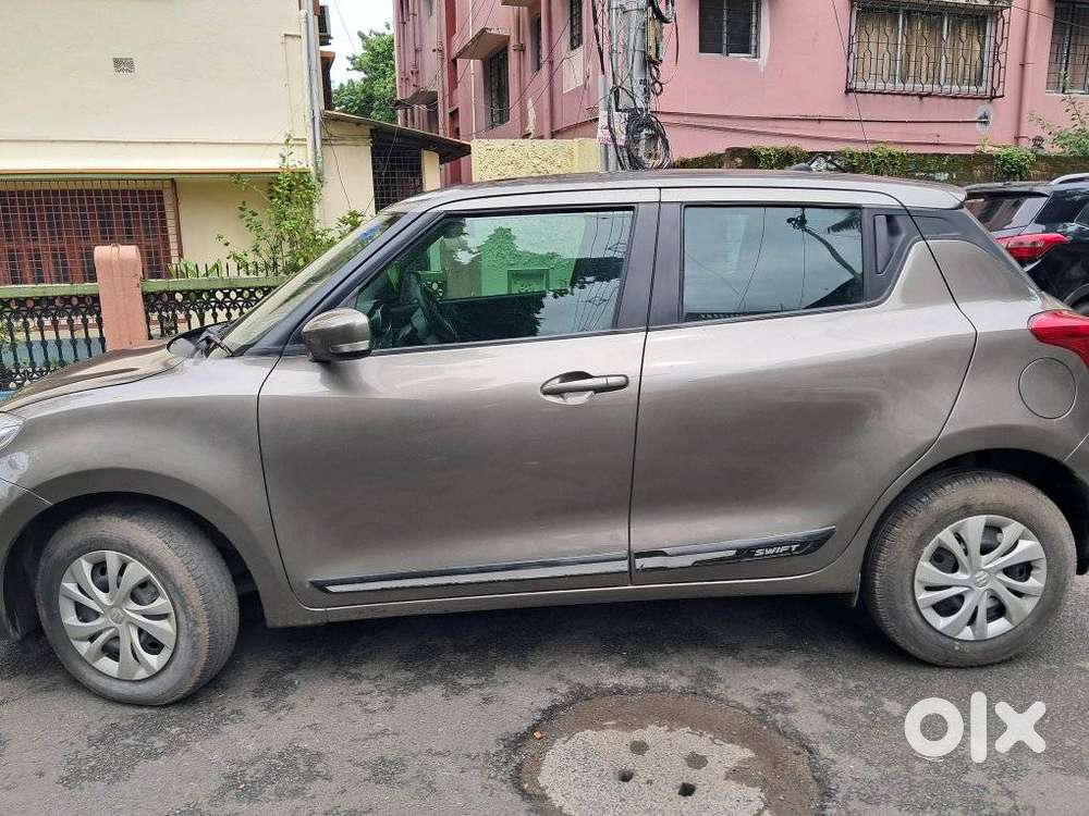 Maruti Suzuki Swift Vxi Optional, 2020, Petrol