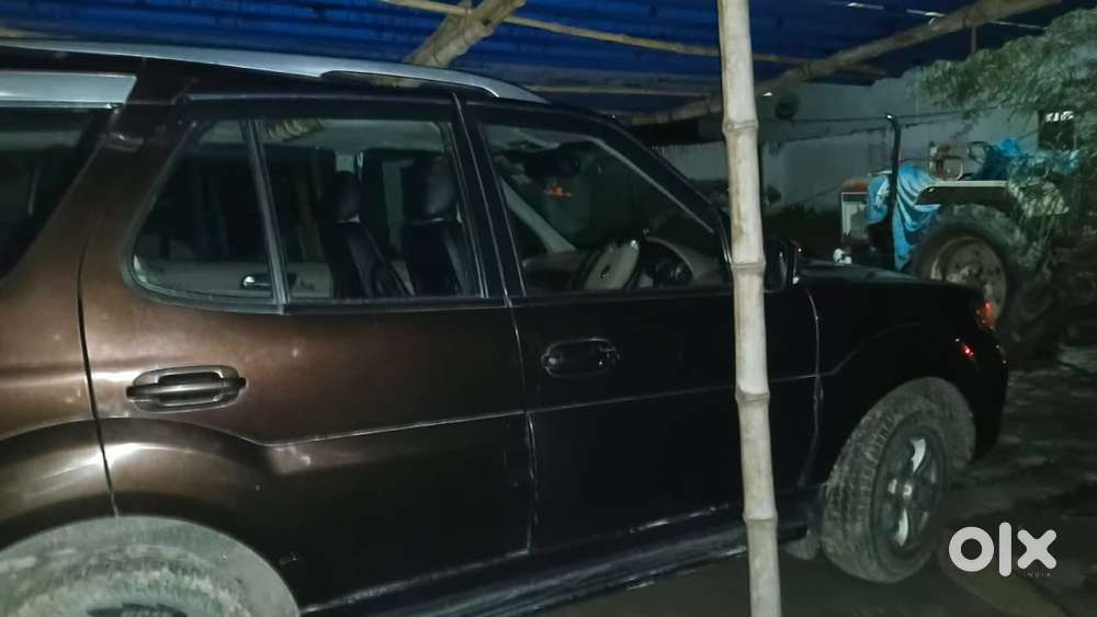 2015 Tata Safari Storme