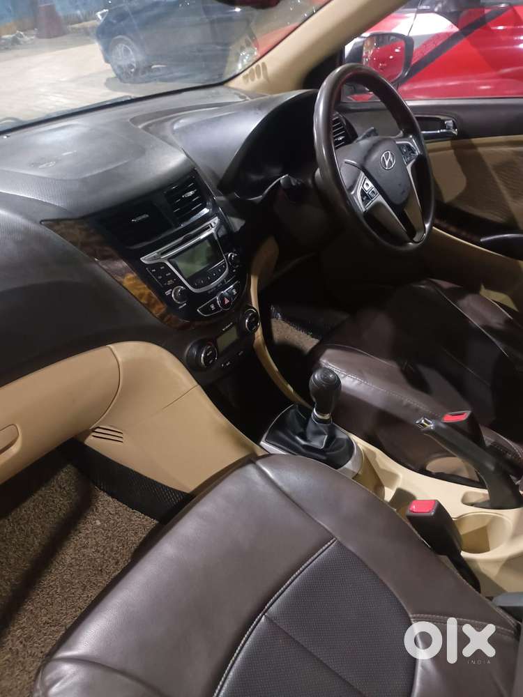 Hyundai Verna Crdi Vgt Sx 1.5, 2013, Diesel