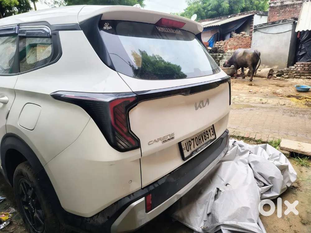 Kia Carens Clavis 2025