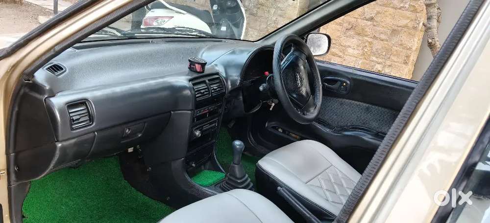 Maruti Suzuki Esteem 2000
