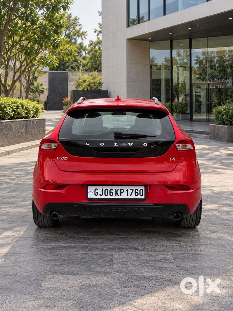 Volvo V40 Cross Country T4, 2017, Petrol