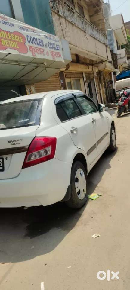 Maruti Suzuki Swift Dzire 1.3 Lxi, 2016, Petrol