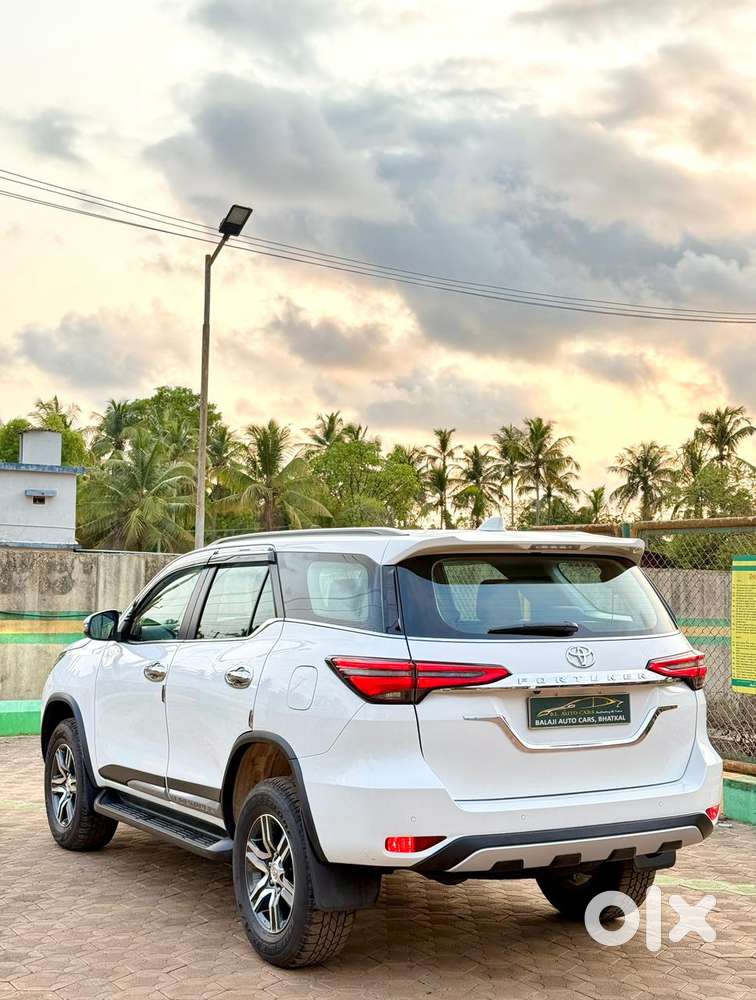 Toyota Fortuner [2021-ongoing] 2.8 2wd Diesel At, 2024, Diesel