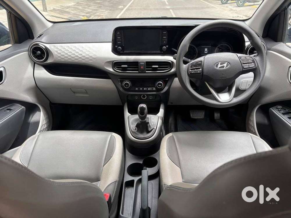 Hyundai Grand i10 Nios AMT Sportz, 2025, Petrol