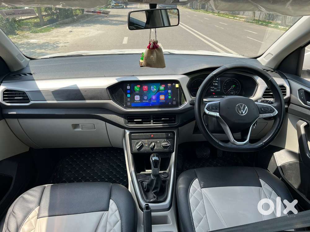 Volkswagen Taigun 1.0 Tsi Highline At, 2025, Petrol