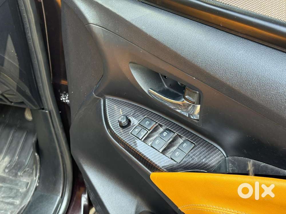 Toyota Innova Crysta 2.4 G Mt, 2016, Diesel