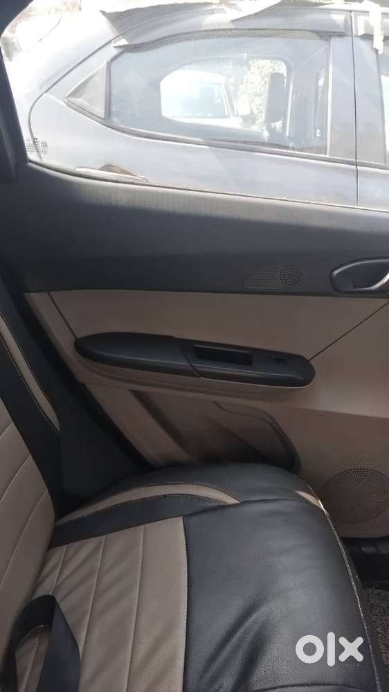 Tata Tiago 1.2 Revotron Xt (o), 2019, Petrol