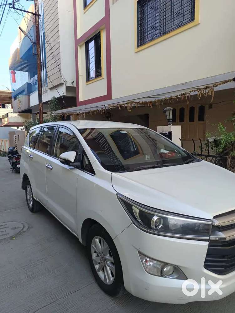 Toyota Innova Crysta 2.4 2017 Diesel Manual