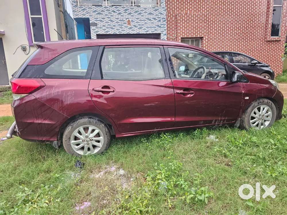 Honda Mobilio 2014 Diesel Car 7 Seater Car