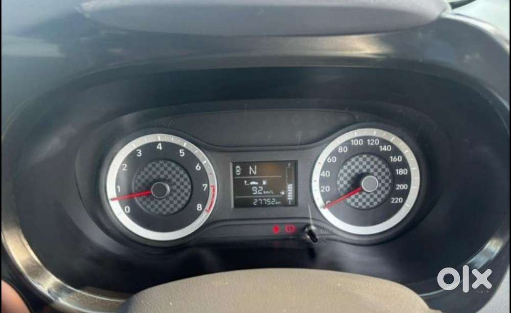 Hyundai Aura 1.2 S Petrol Amt, 2020, Petrol